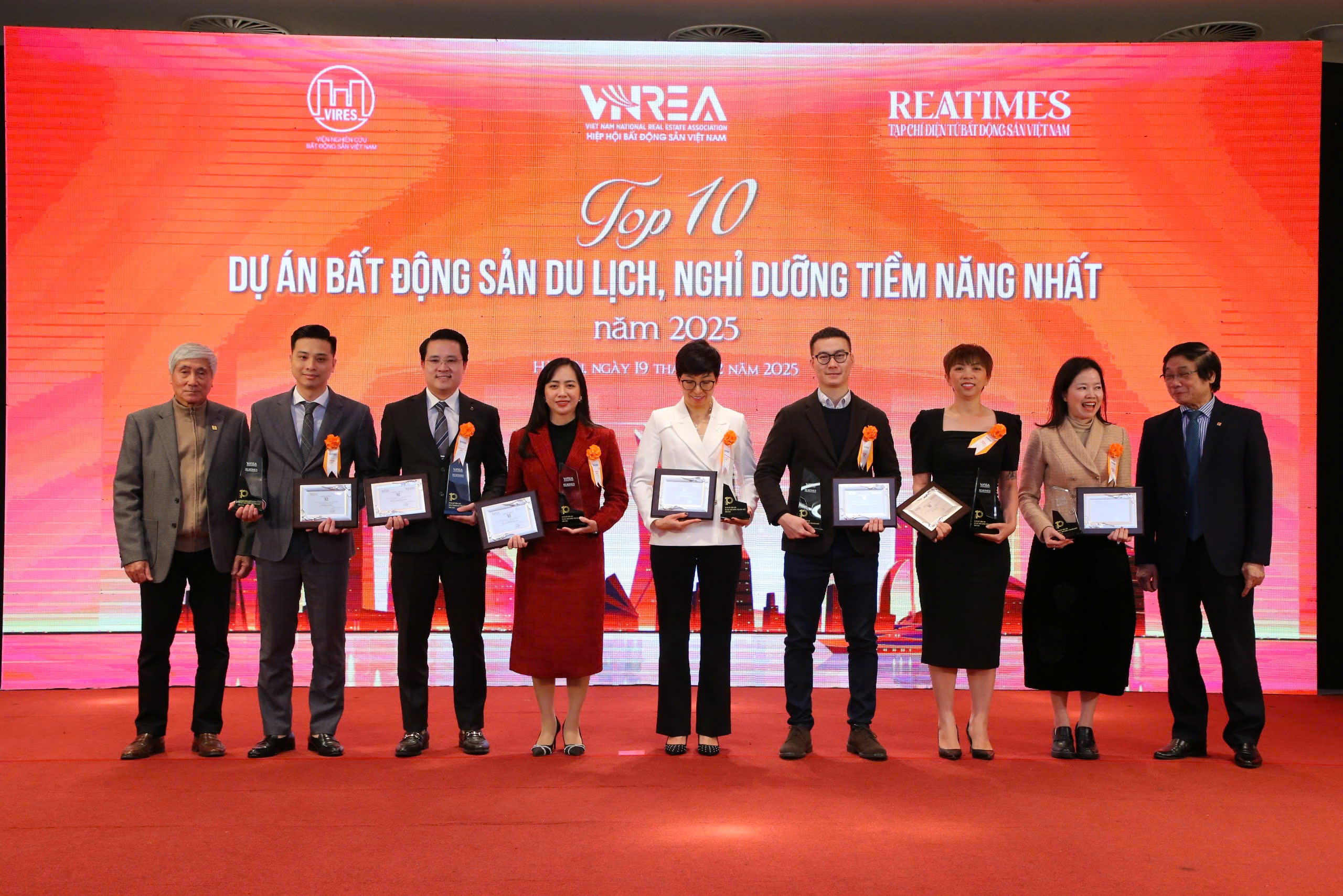Top 10 dự án bất động sản du lịch, nghỉ dưỡng tiềm năng nhất năm 2025 - Dự án Grand Oceania - Tập đoàn CEO